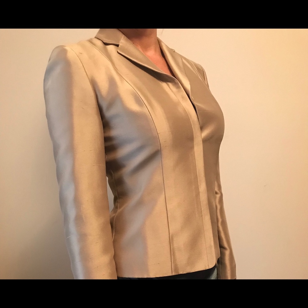 Ann Taylor size 2 silk shantung jacket